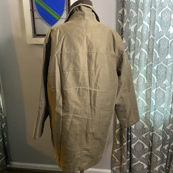 Lauren Ralph Lauren Men's Classic Tan Coat With Removable Quilted Lining - Picture 5 of 15